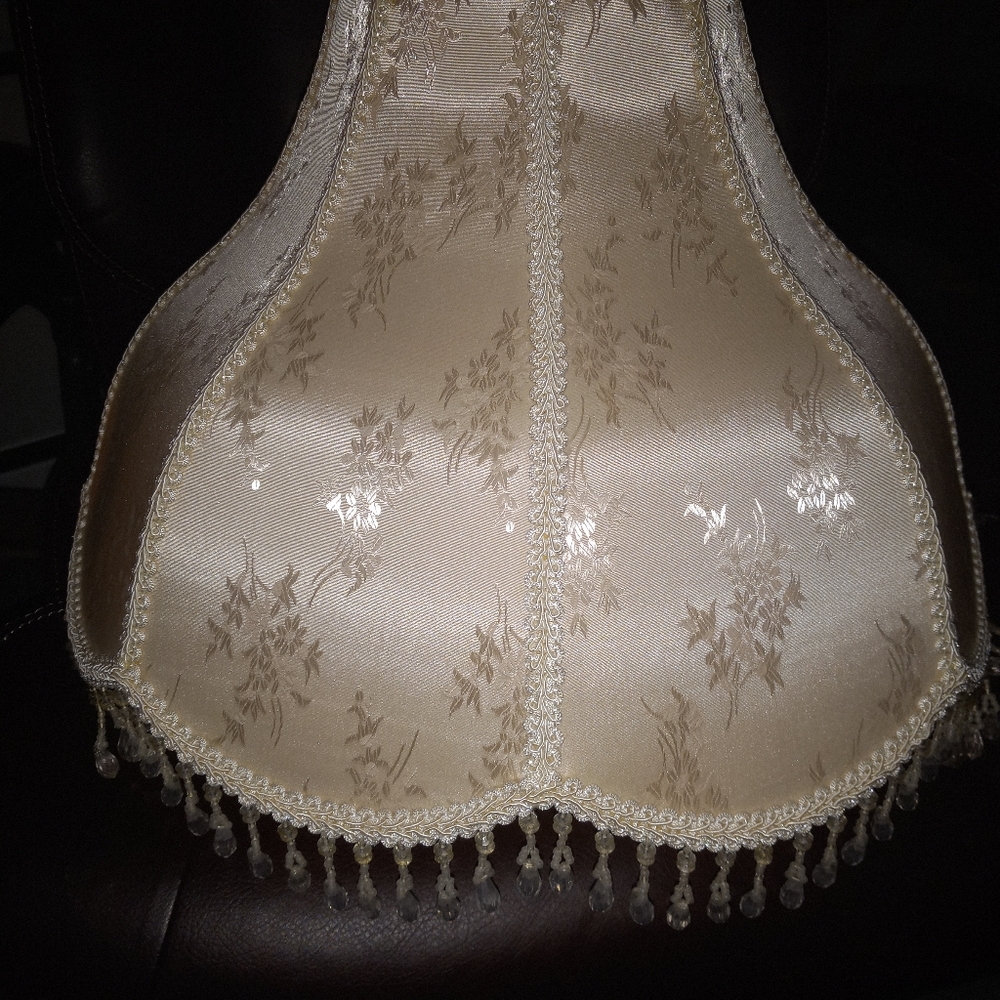 Cream Scallop Dome Lamp Shade
